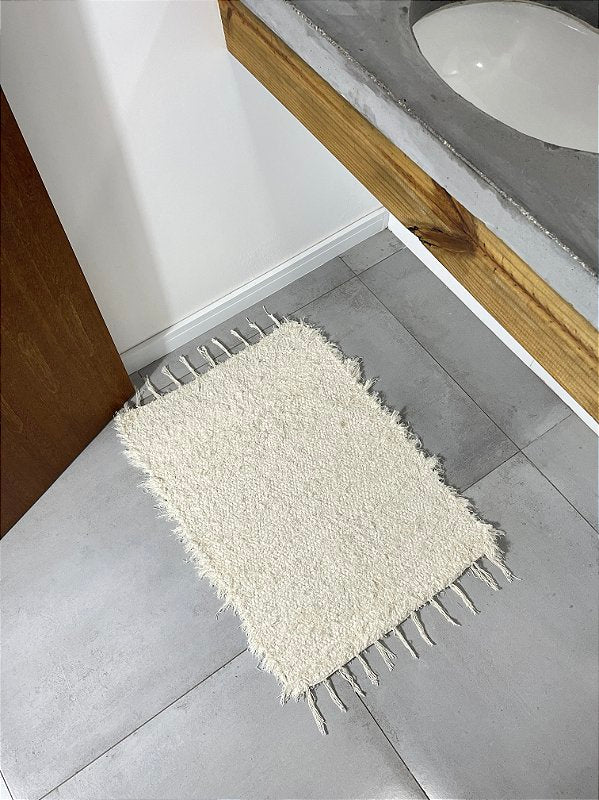 TAPETINHO FELPUDO CRU 50x80cm