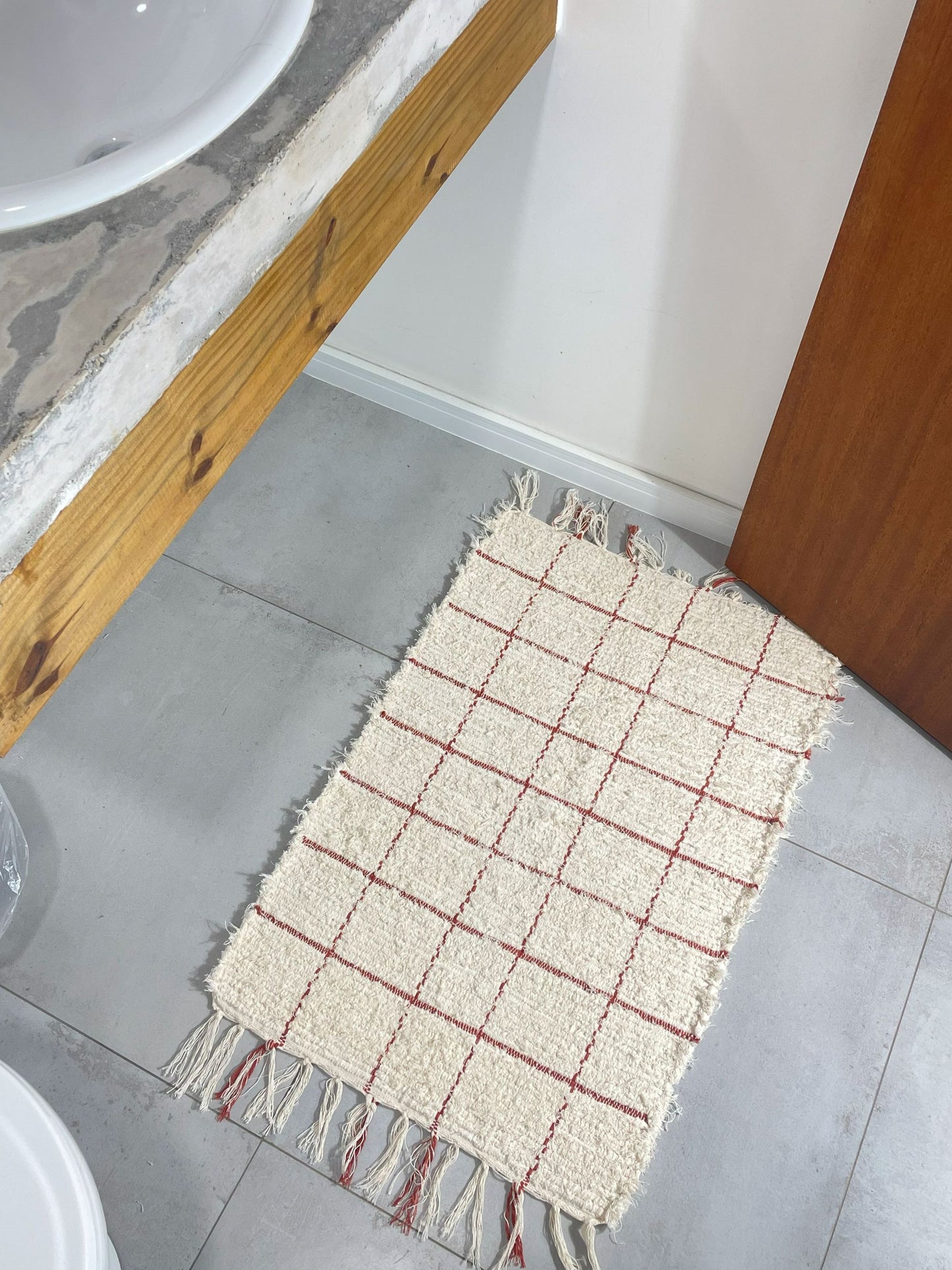 TAPETINHO FELPUDO GRID TERRACOTA 50x80cm