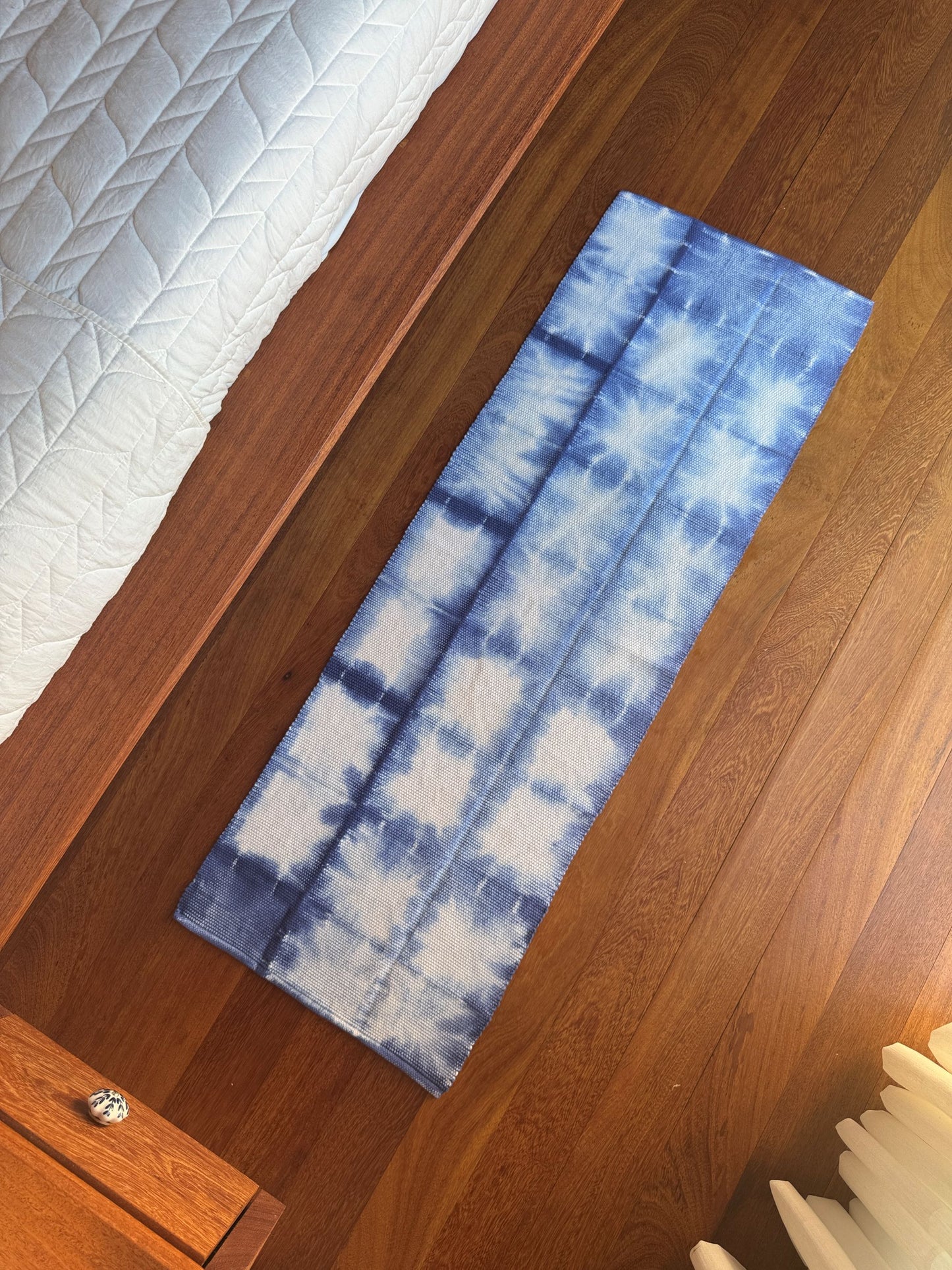 PASSADEIRA SHIBORI INDIGO SQUARE