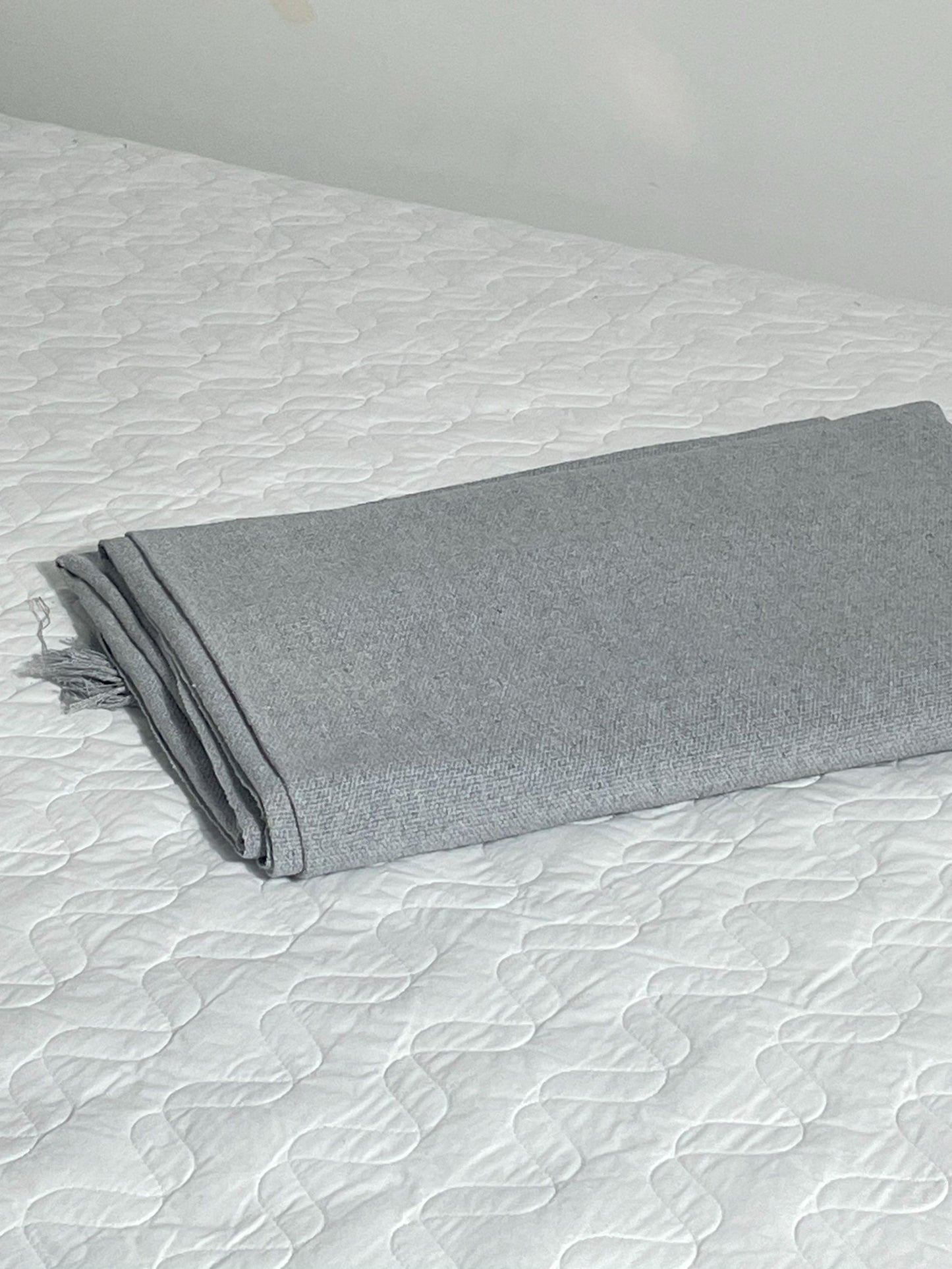 COLCHA BASIC QUEEN CINZA
