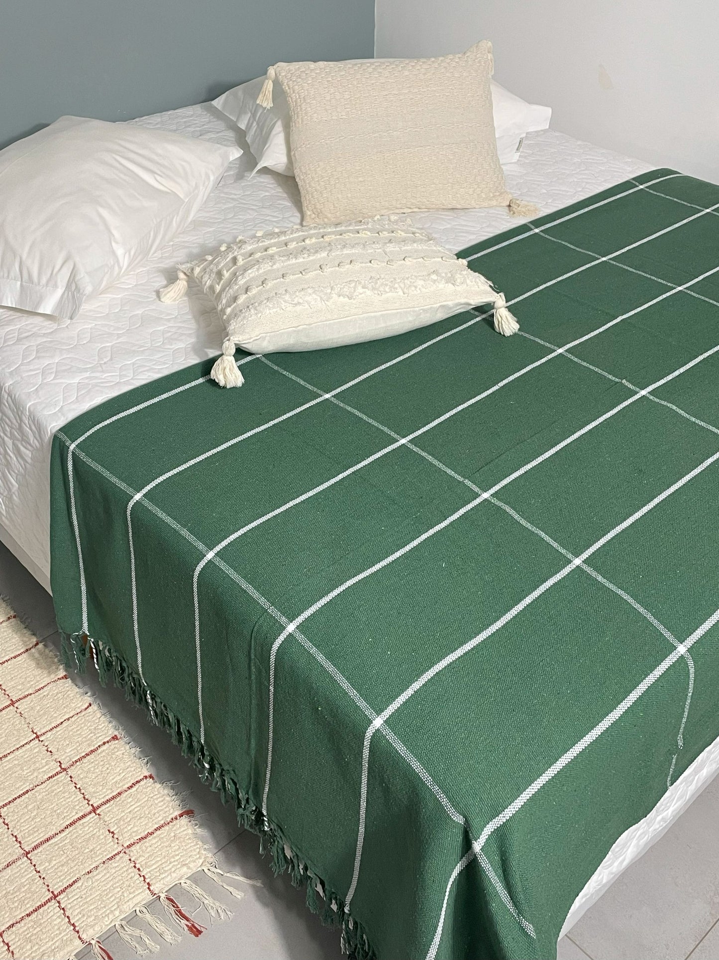 COLCHA BASIC QUEEN VERDE LISTRA