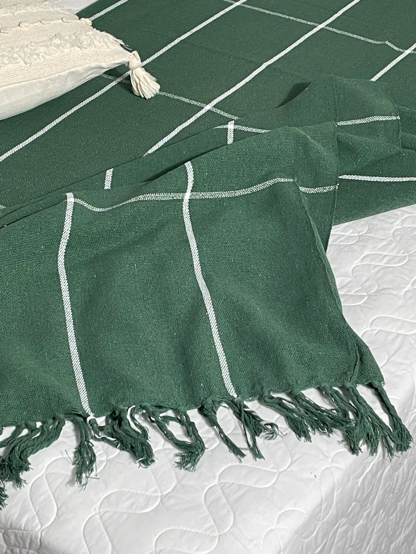 COLCHA BASIC QUEEN VERDE LISTRA