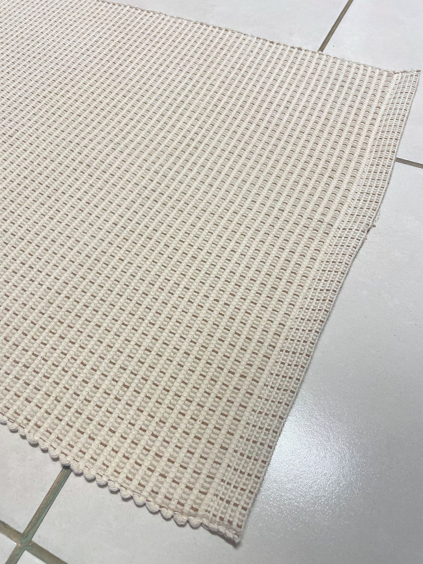 TAPETINHO CRU COM TRAMA BEGE 50x80cm