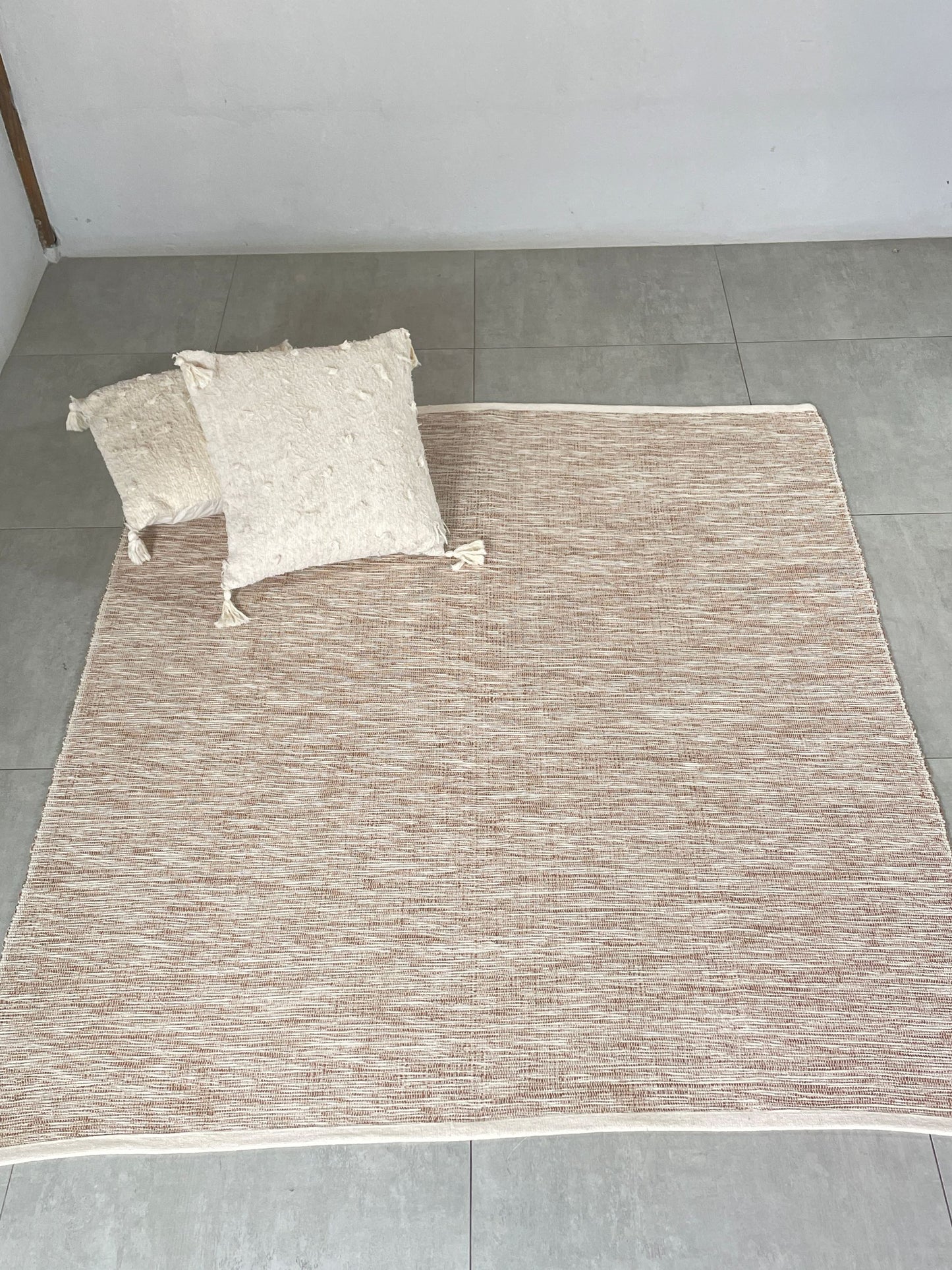 TAPETE QUADRADO BLEND AMÊNDOA 150x150cm