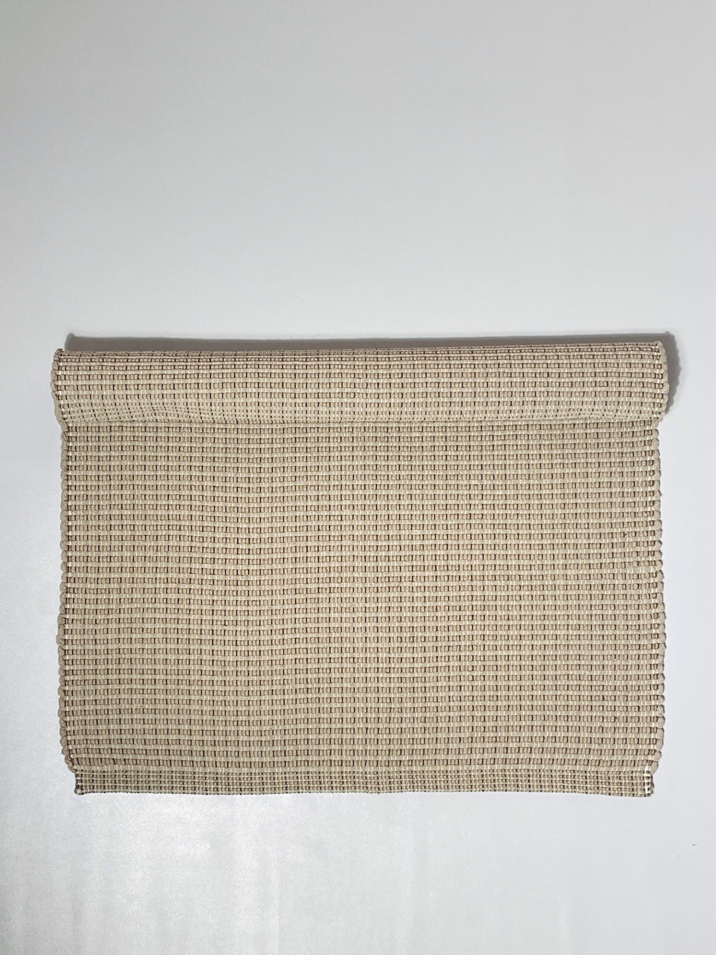 TAPETINHO TRAMA MESCLADA CRU 50x80cm