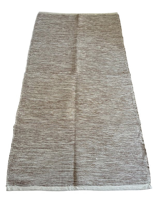 Tapete Blend Amendoa Beira Cama