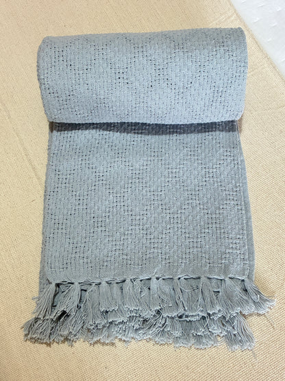 MANTA Riqueza cinza