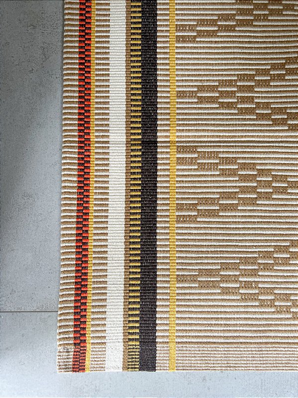 Tapete Curadoria Médio Tribo caramelo 77 x 140 cm