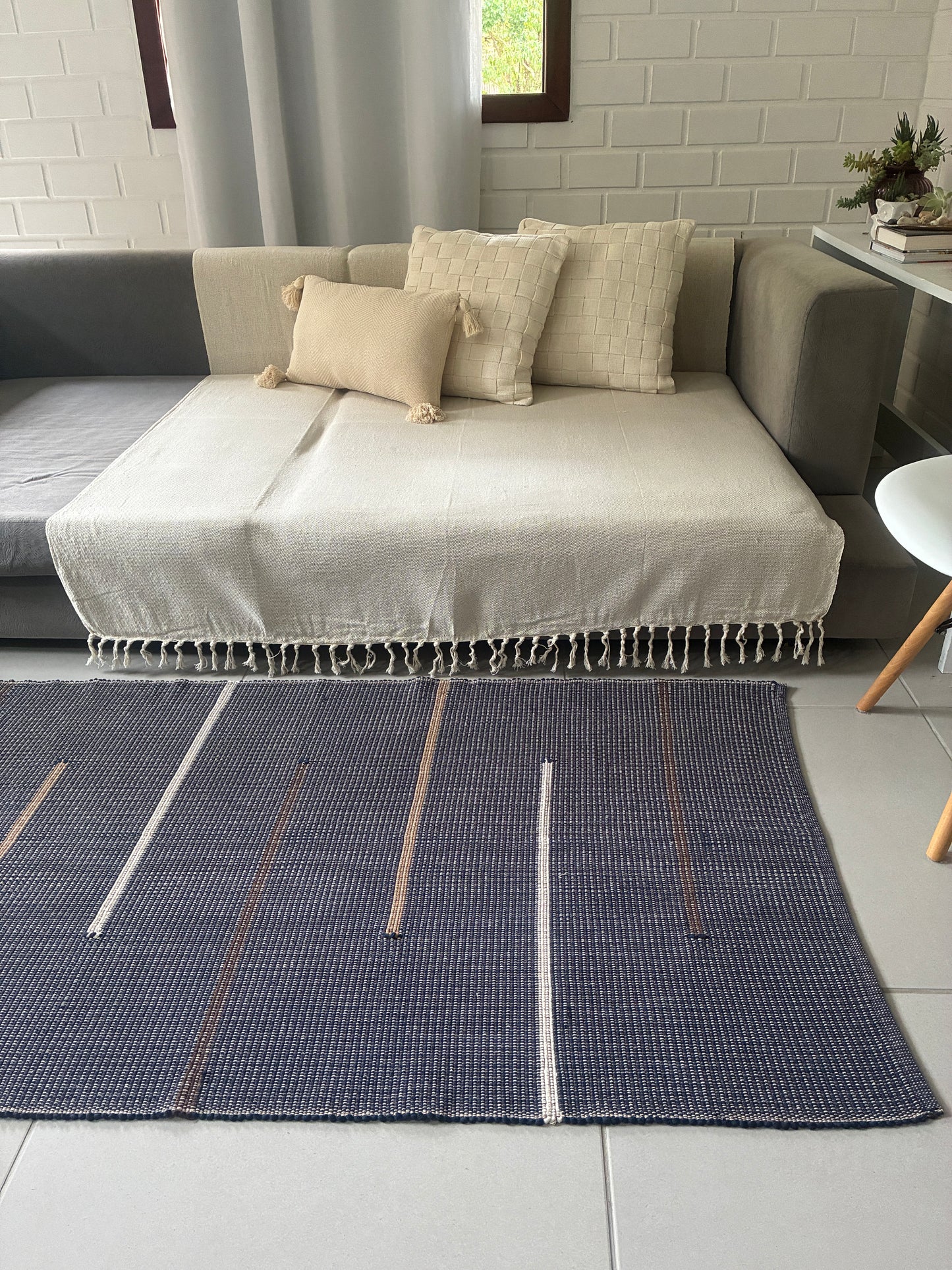 TAPETE MÉDIO CANDLES AZUL