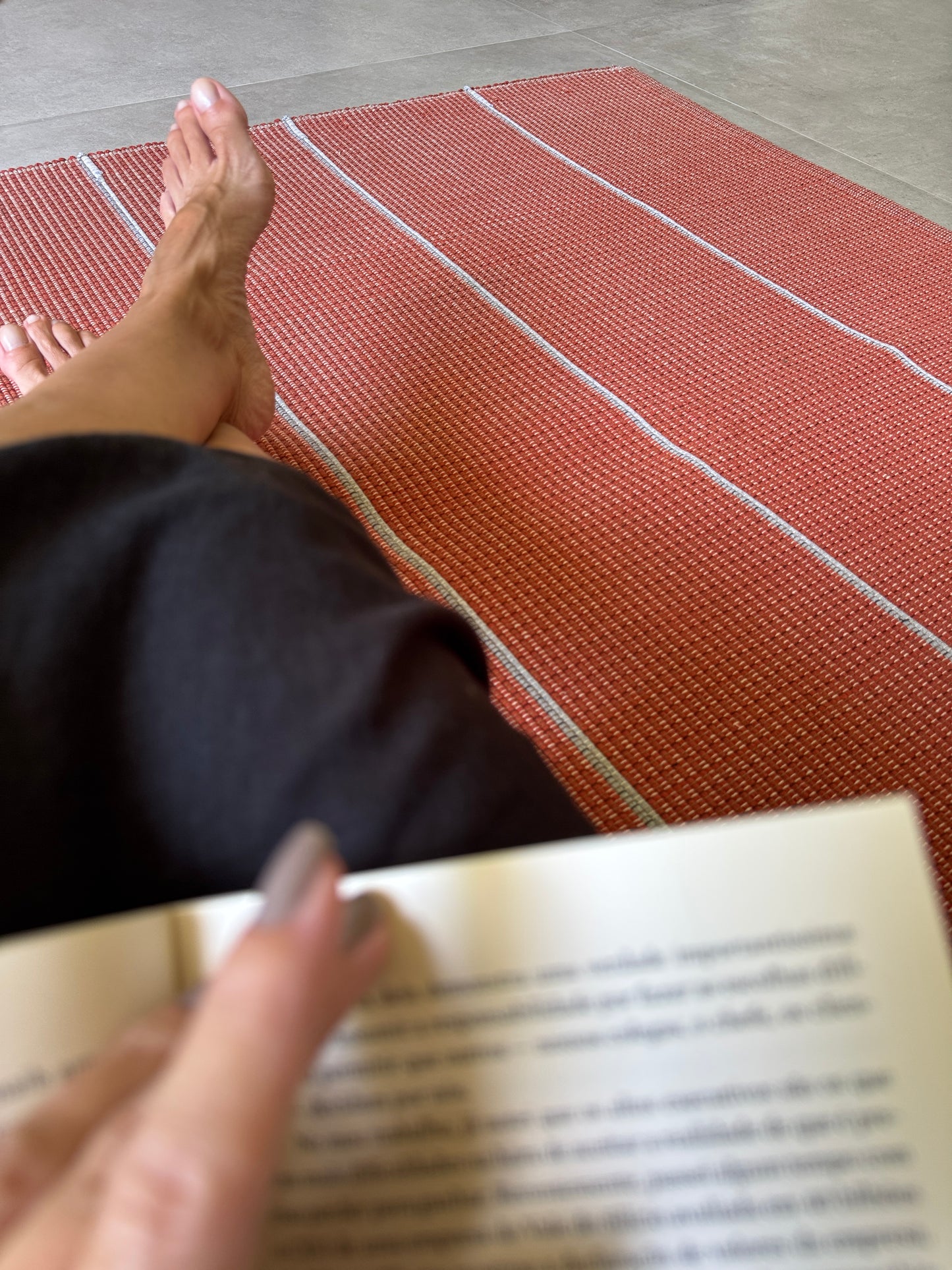 TAPETE CLÁSSICO NÓSTALGIA PISO DE VÓ