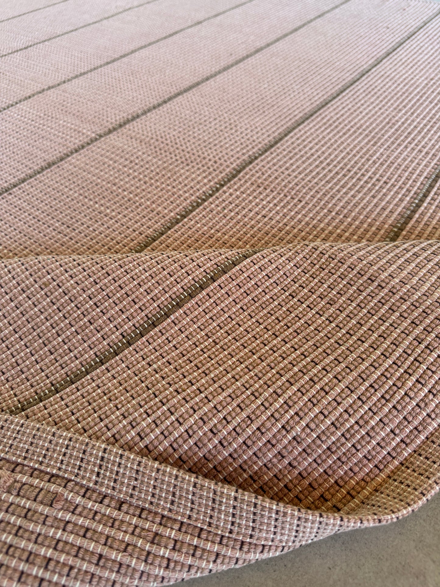 TAPETE QUADRADO BOHO GARDEN BOUGAINVILLEA