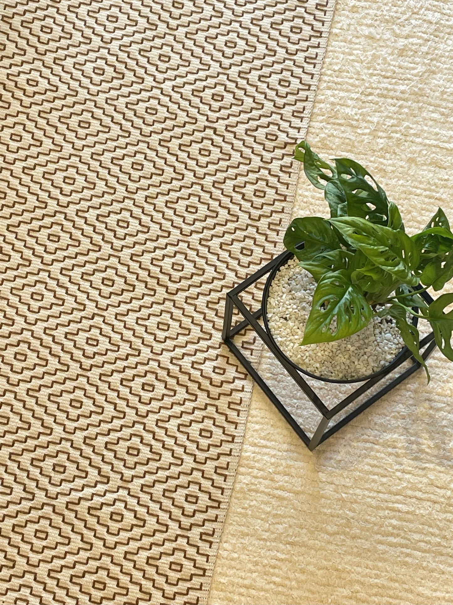 PASSADEIRA BORDADA BEGE