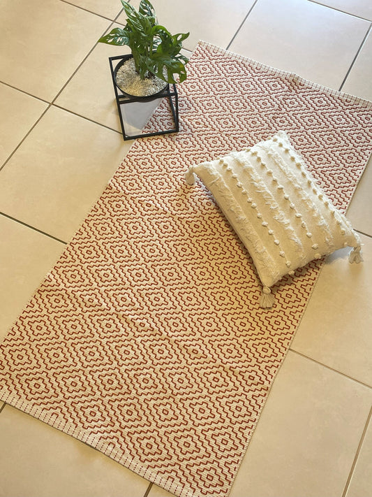 TAPETE MEDIO BORDADO TERRACOTA