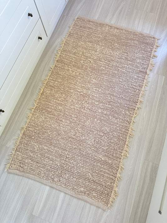 TAPETE BEIRA CAMA FELPUDO DUPLA FACE BEGE 80x150cm