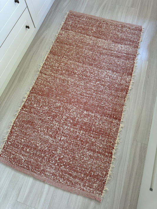 TAPETE BEIRA CAMA FELPUDO DUPLA FACE TERRACOTA 80x150cm