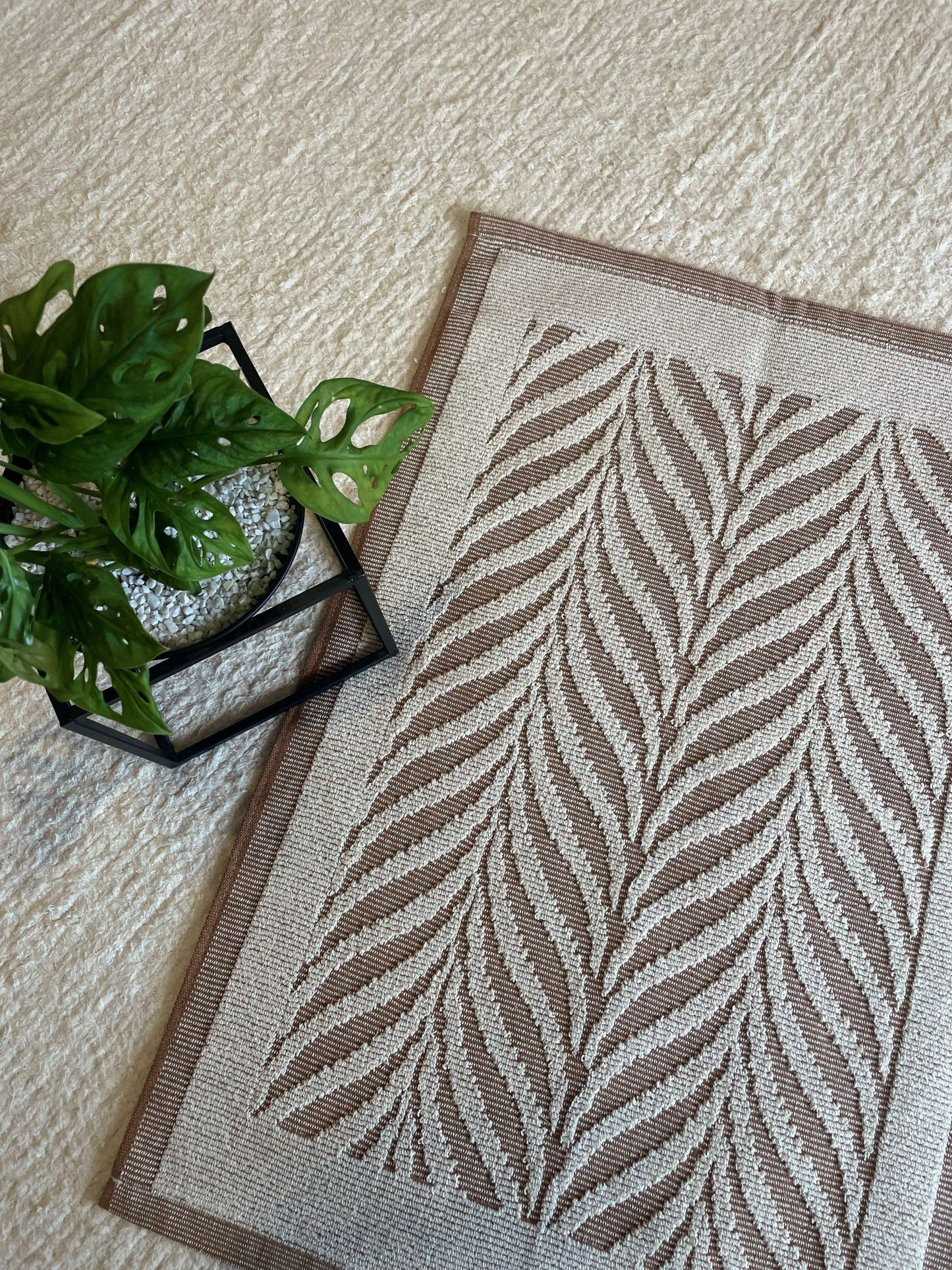 TAPETINHO FOLHA CARAMELO