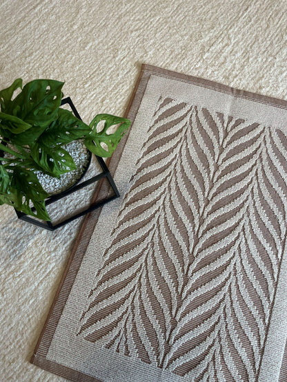 TAPETINHO FOLHA CARAMELO