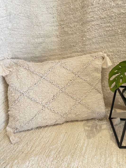 ALMOFADA  TRELIÇA