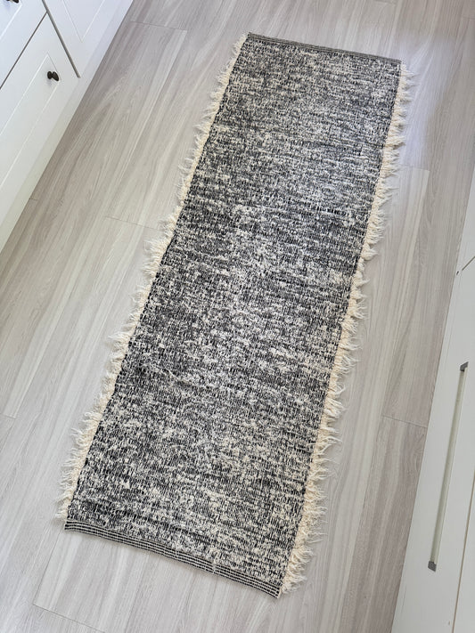 PASSADEIRA FELPUDA DUPLA FACE PRETA 50x150cm