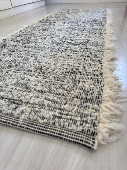 PASSADEIRA FELPUDA DUPLA FACE PRETA 50x150cm