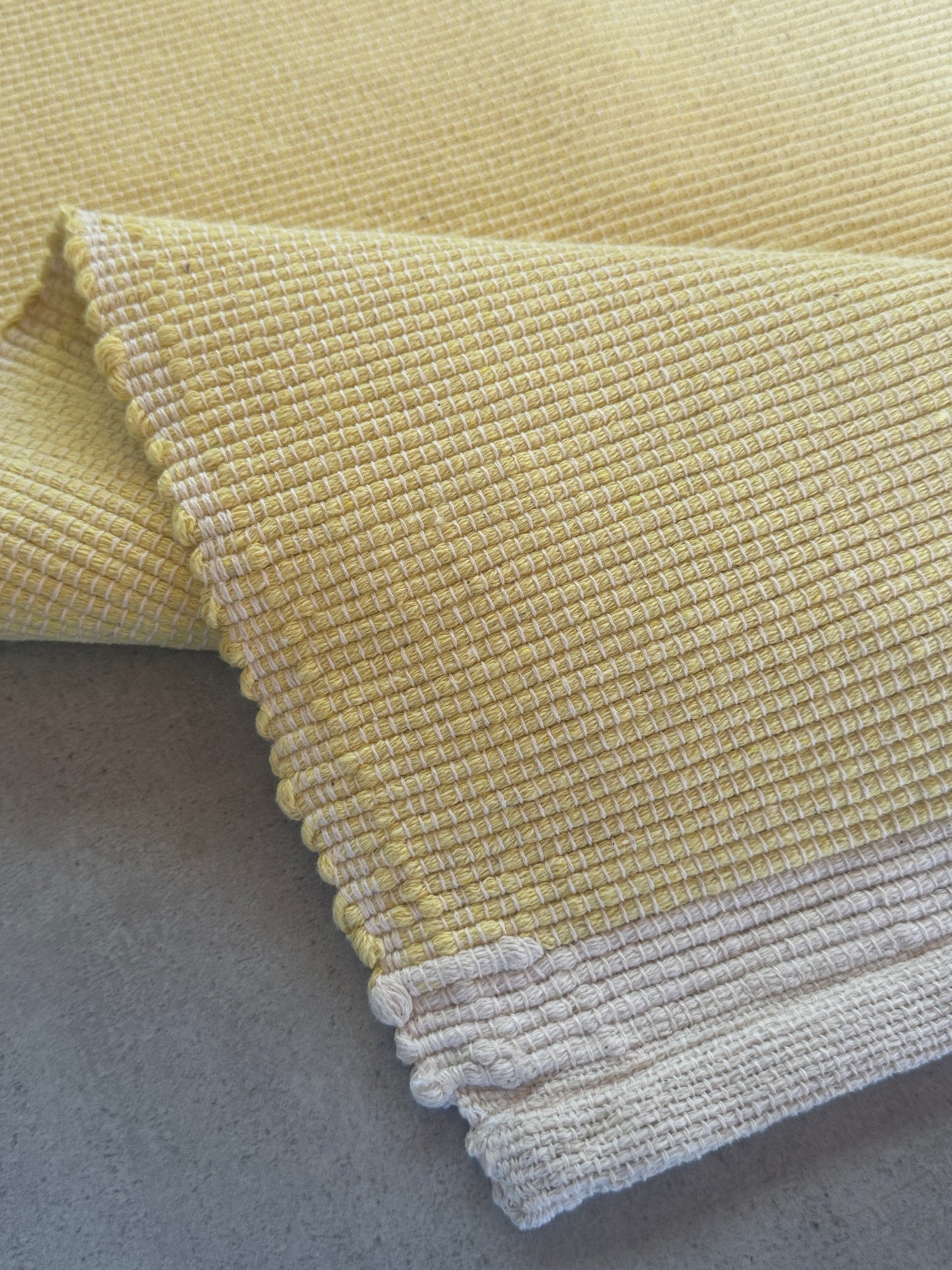 TAPETE MEDIO PLURAL ESSÊNCIA 80x170cm