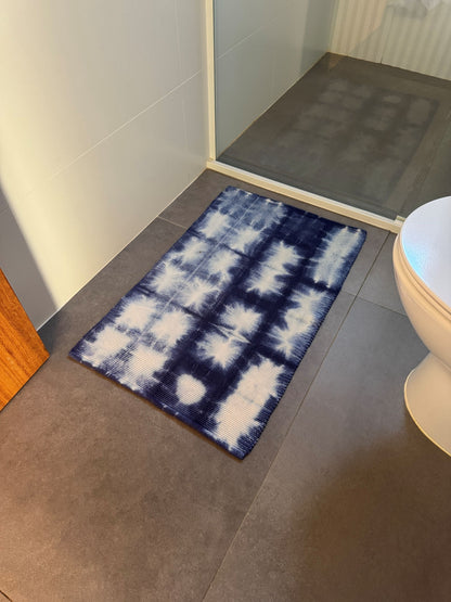 TAPETINHO SHIBORI INDIGO SQUARE