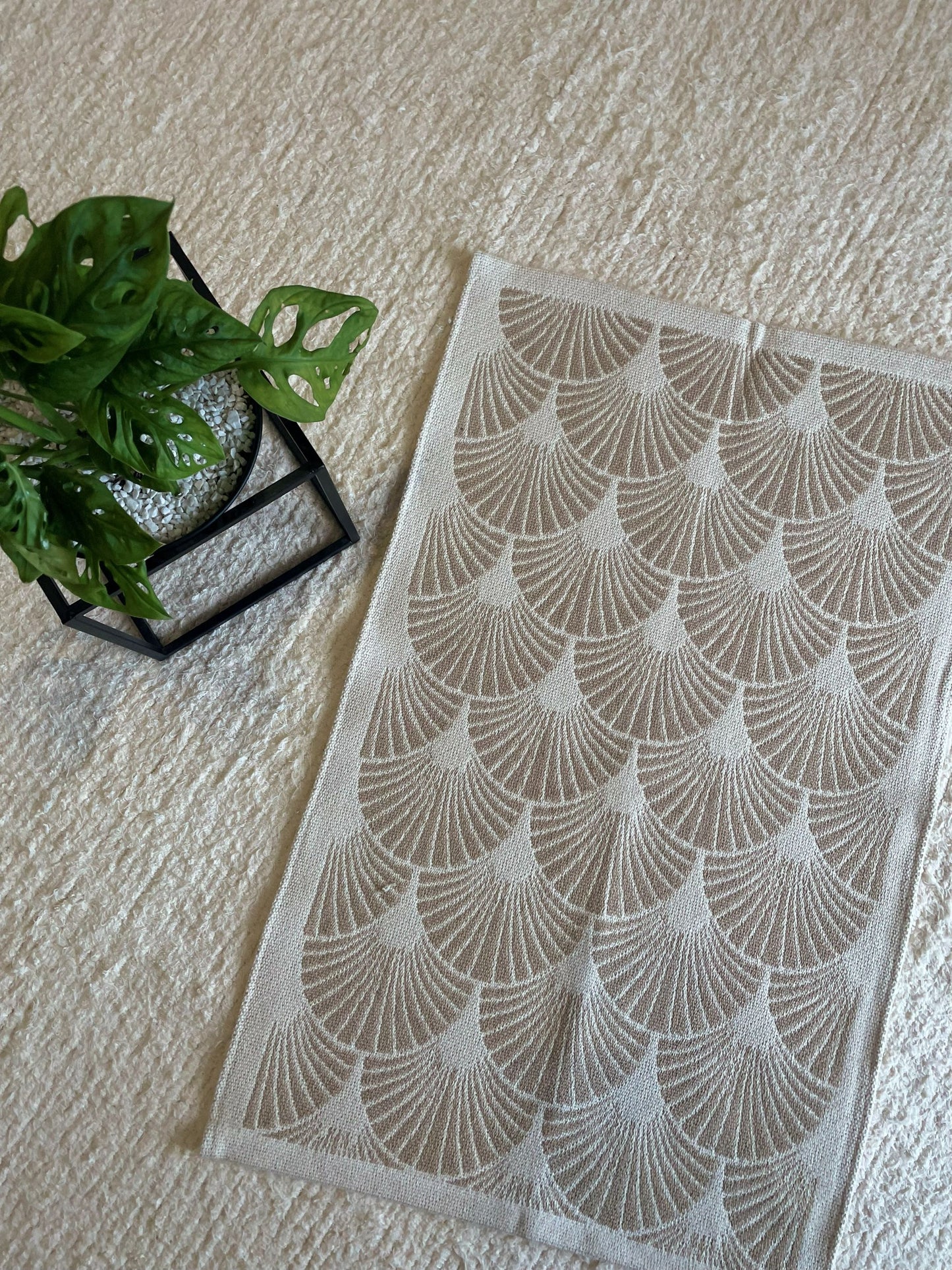 TAPETINHO MARÉ BEGE